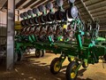 2015 John Deere 1795 Planter