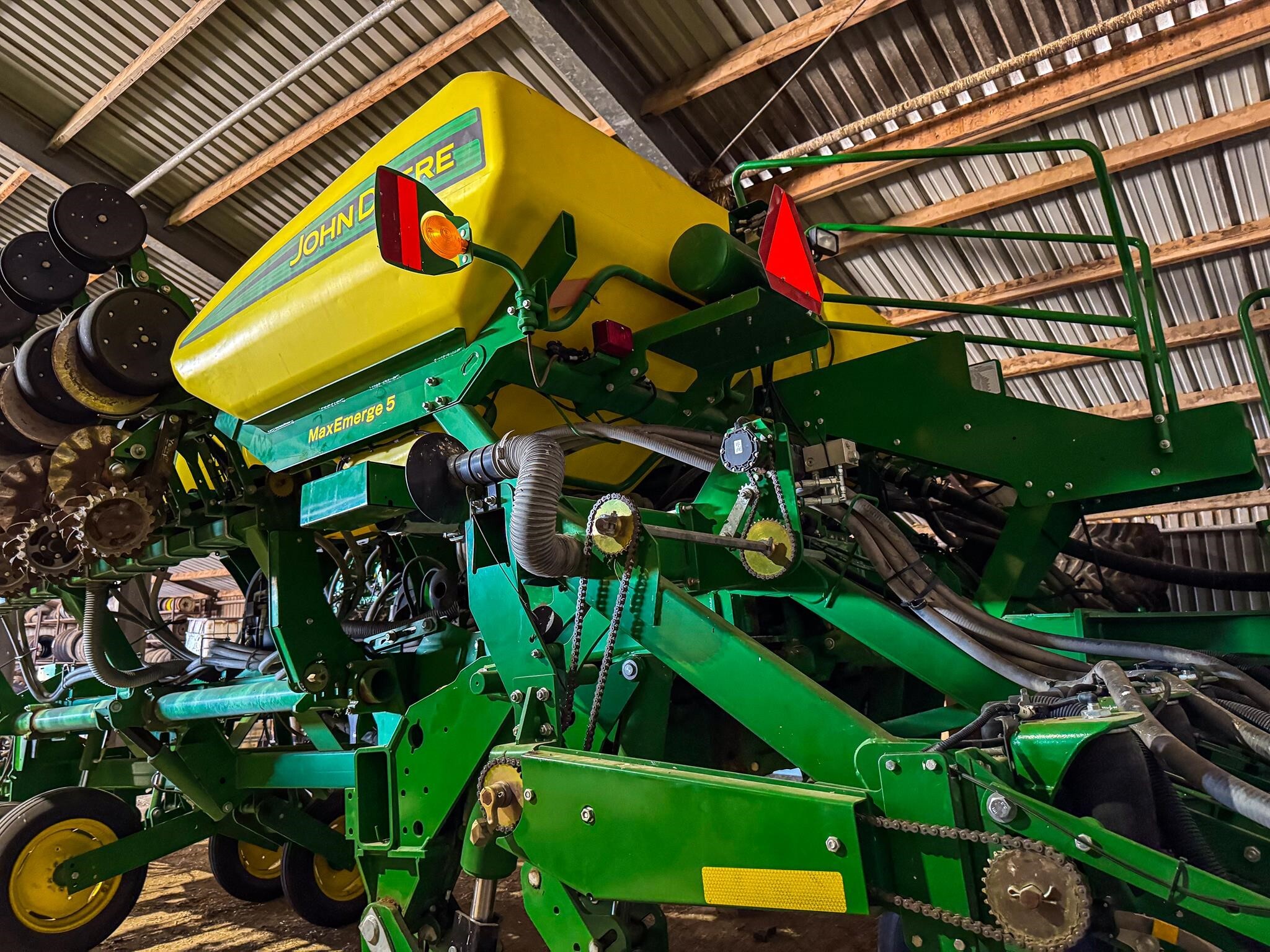 2015 John Deere 1795 Planter