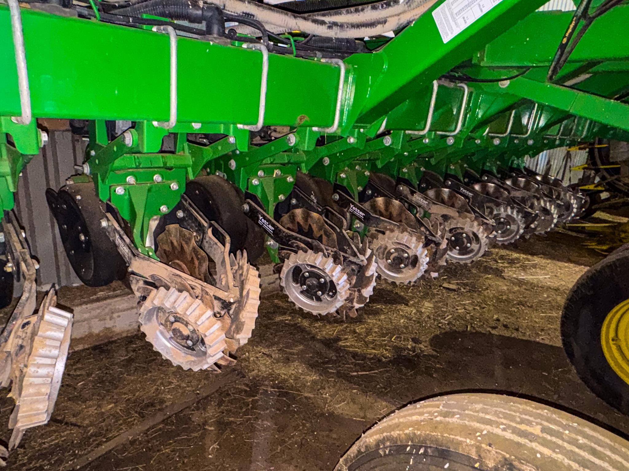 2015 John Deere 1795 Planter