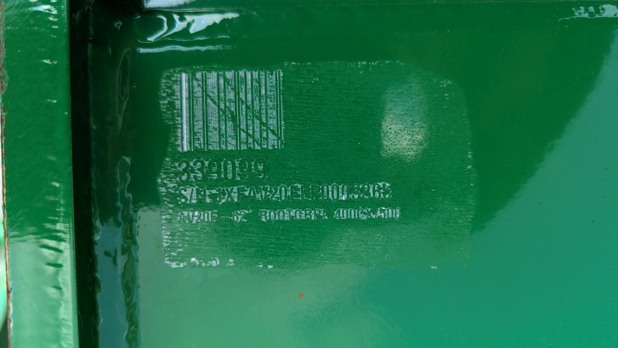  Frontier AV20E Loader and Skid Steer Attachment