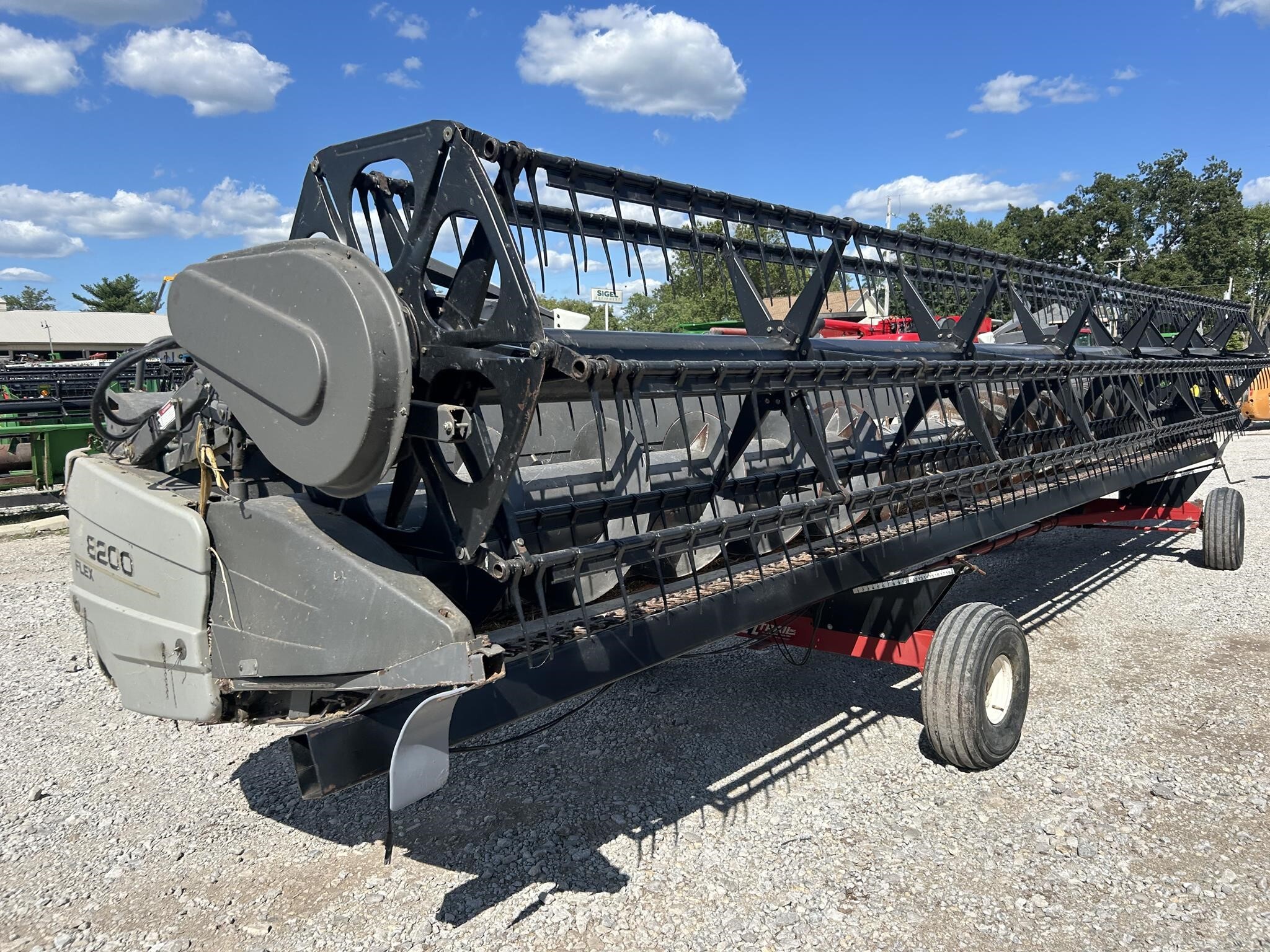 2009 Gleaner 8200 Platform