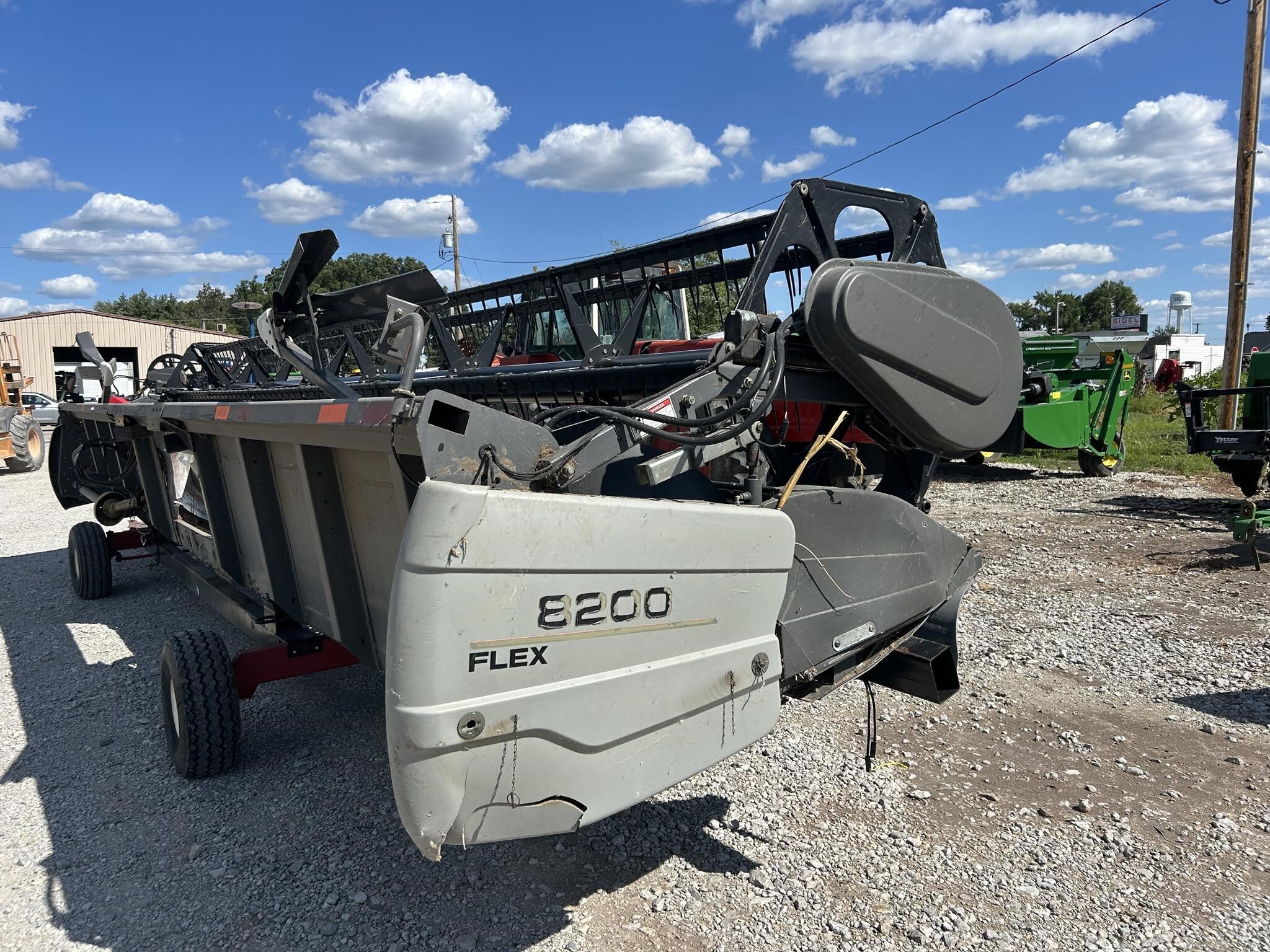 2009 Gleaner 8200 Platform