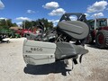 2009 Gleaner 8200 Platform