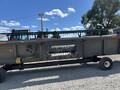 2009 Gleaner 8200 Platform