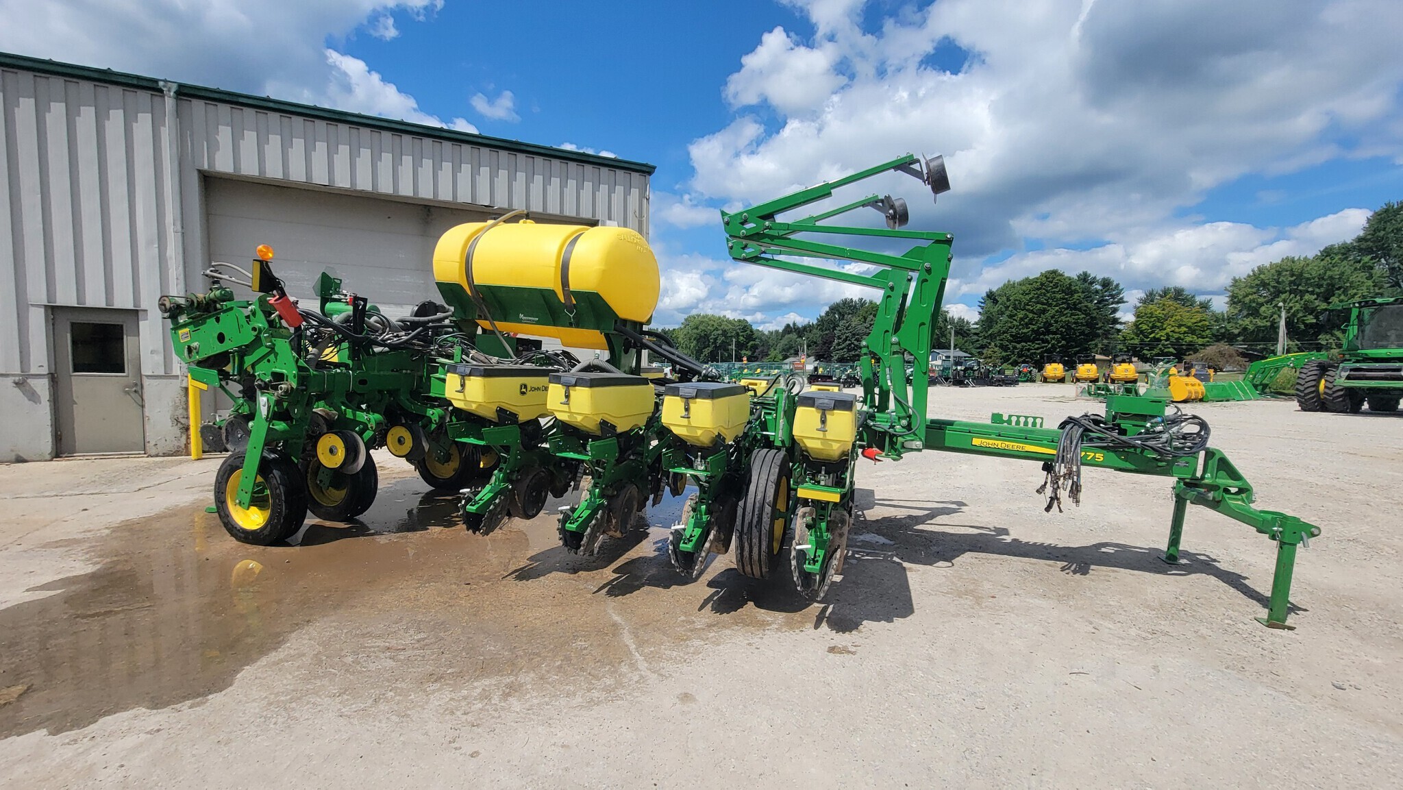 2021 John Deere 1775NT Planter