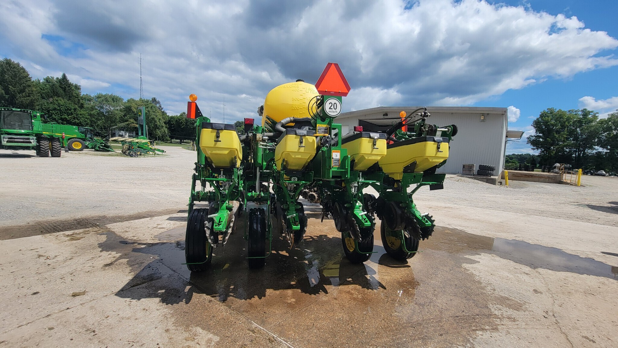 2021 John Deere 1775NT Planter