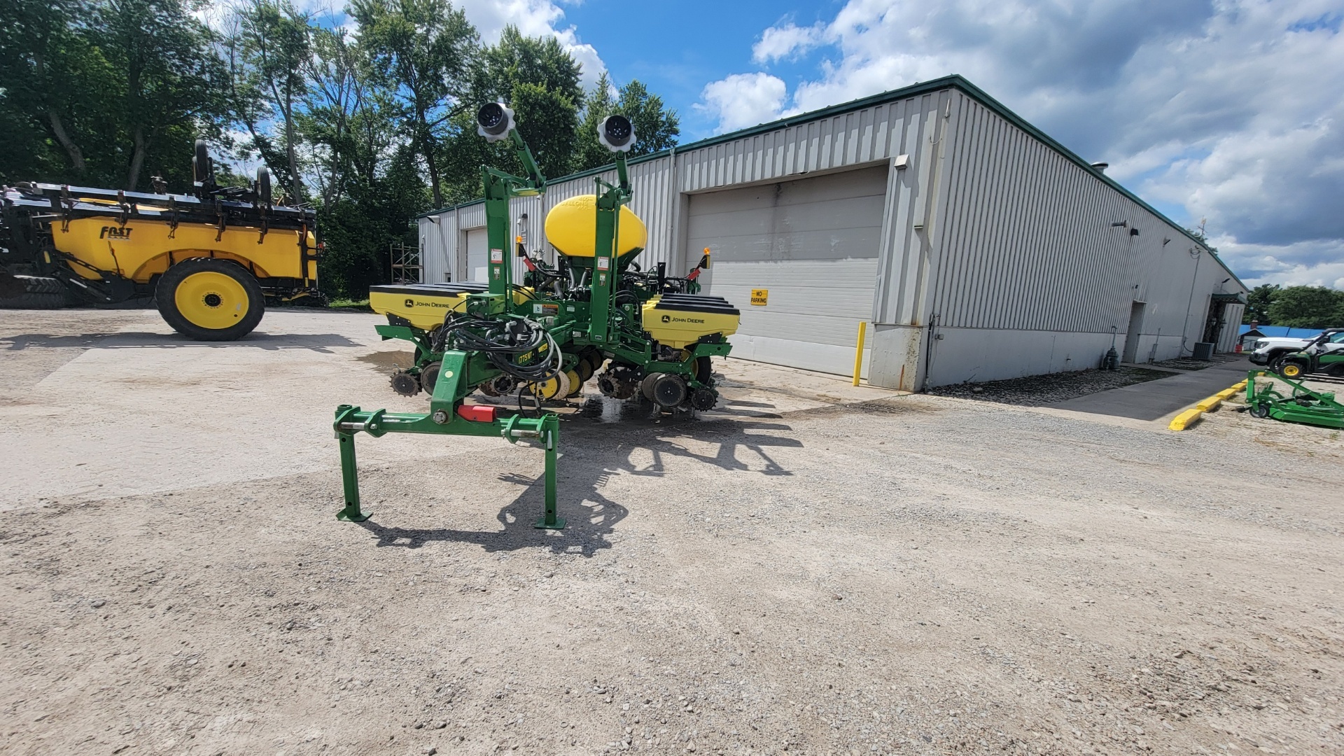 2021 John Deere 1775NT Planter