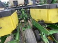 2004 John Deere 1760 Planter