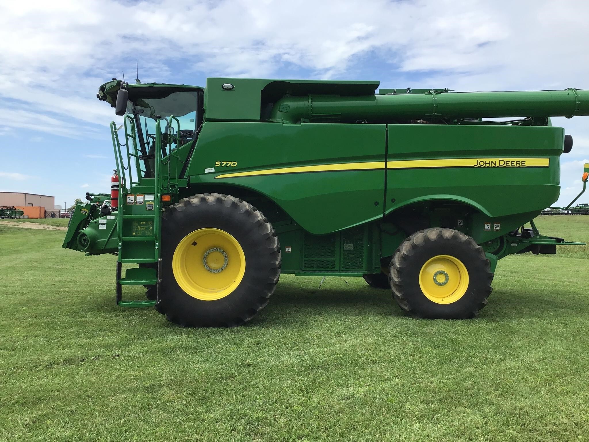 2024 John Deere S770 Combine
