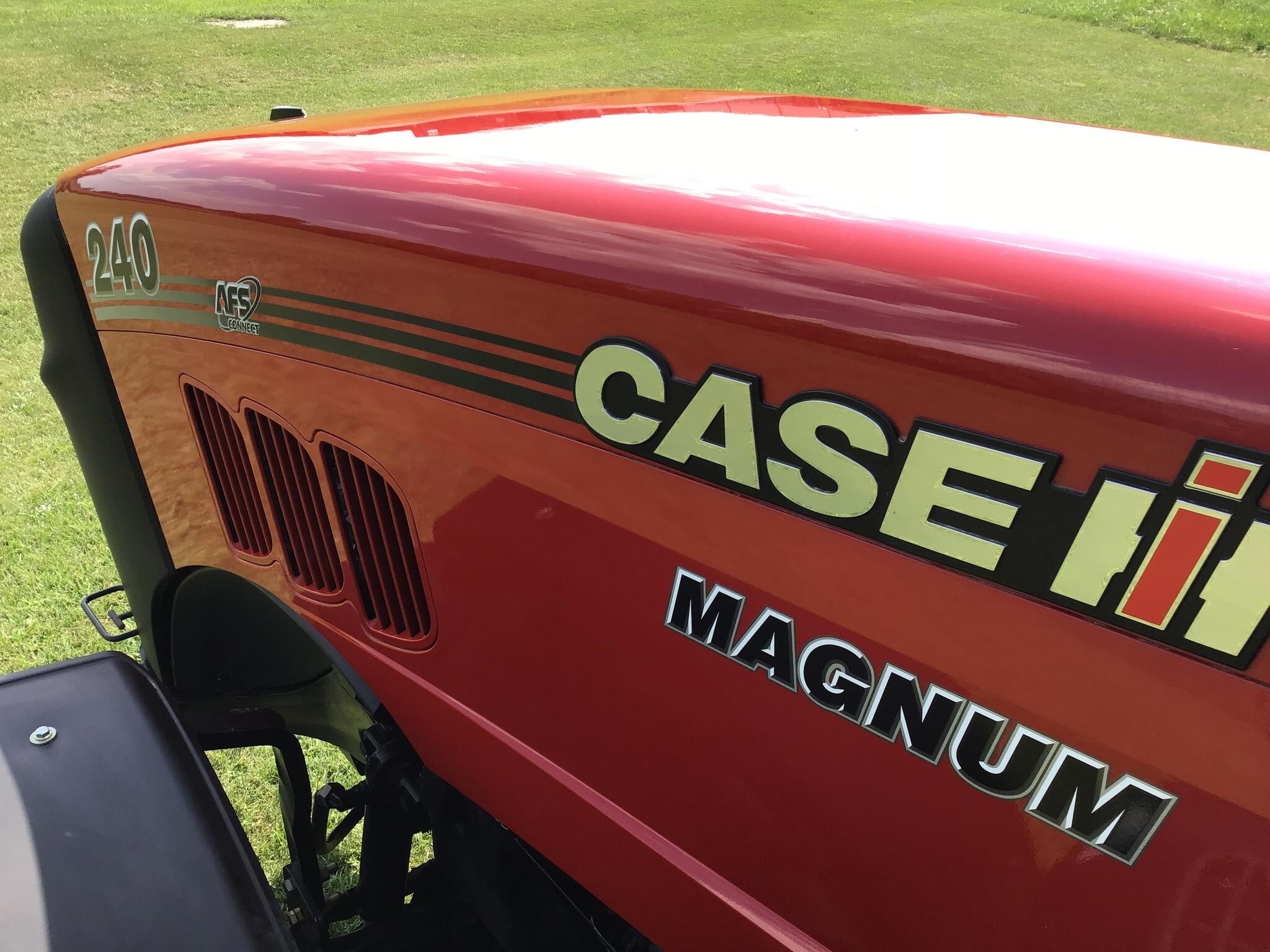 2024 Case IH MAGNUM 240 CVT Tractor