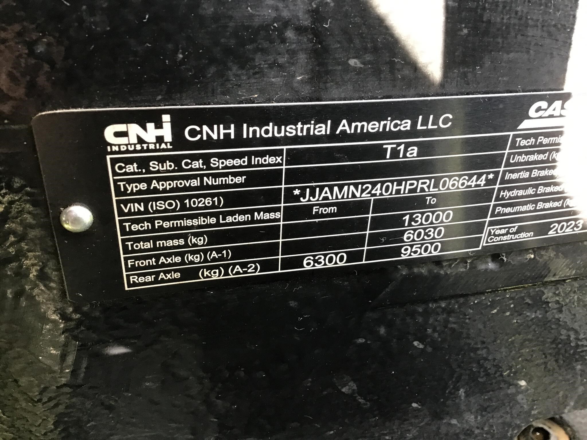 2024 Case IH MAGNUM 240 CVT Tractor