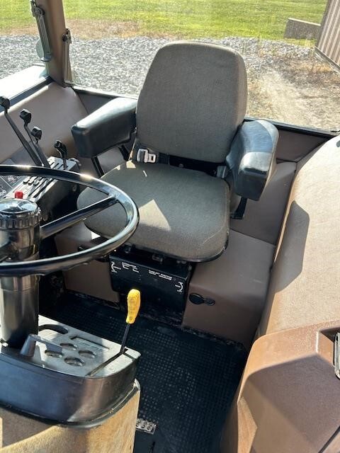 1988 John Deere 4650 Tractor