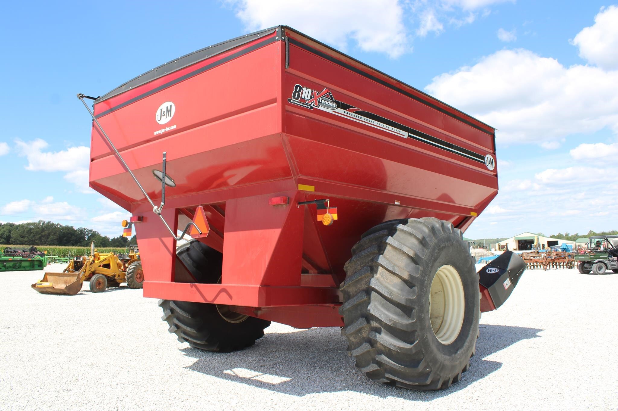 2015 J&M 810 Grain Cart