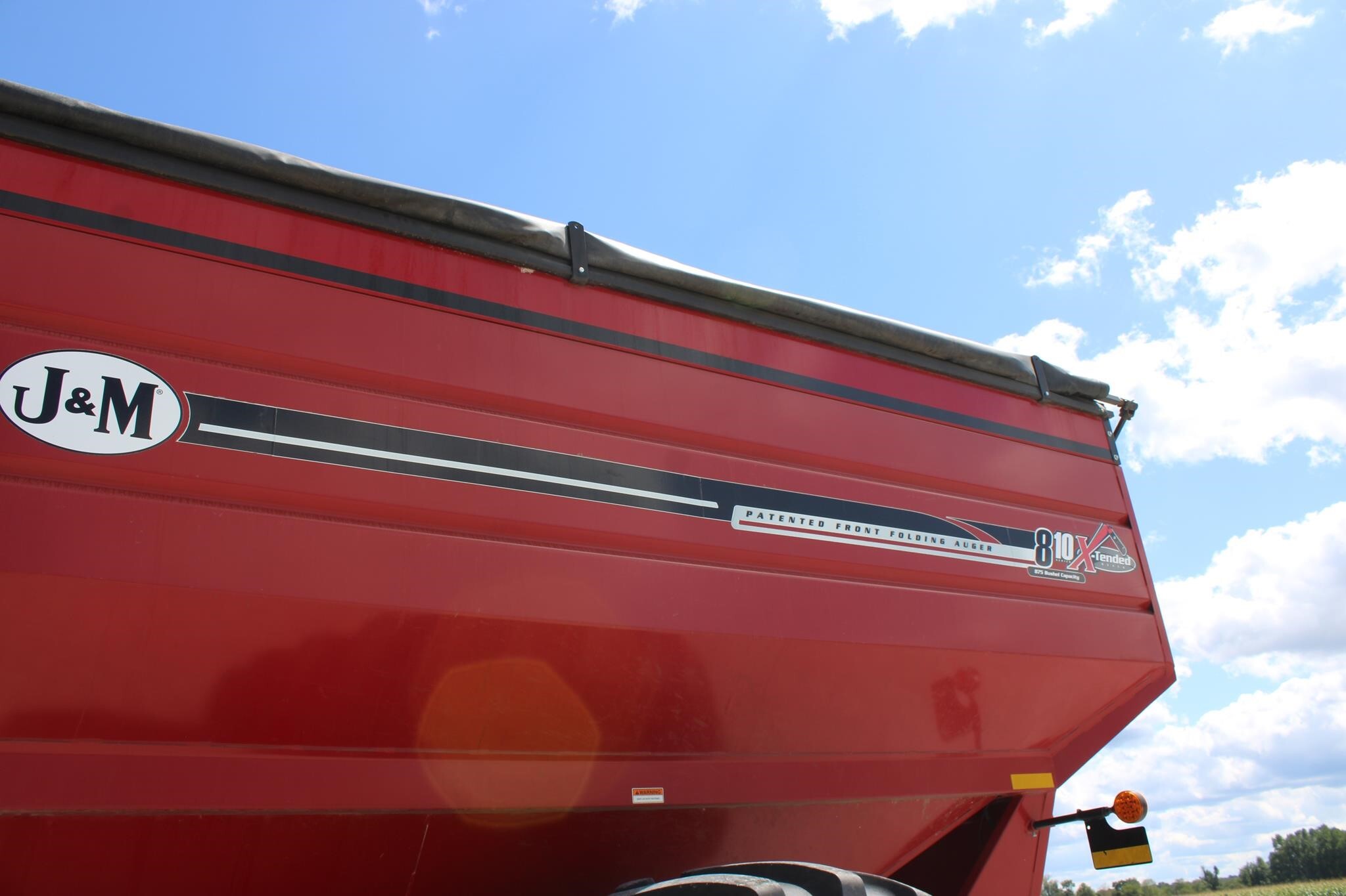 2015 J&M 810 Grain Cart