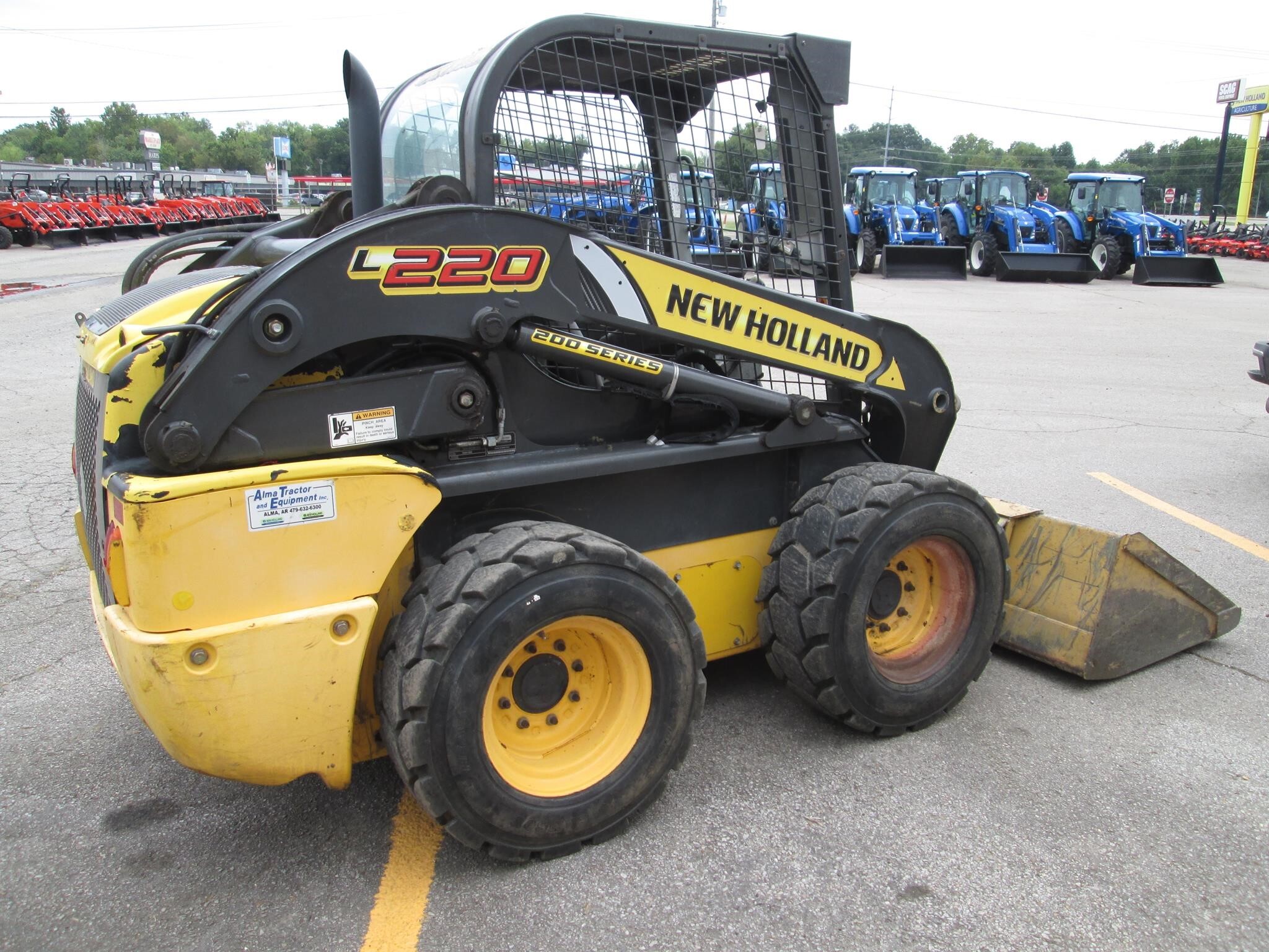 2016 New Holland L220 Skid Steer