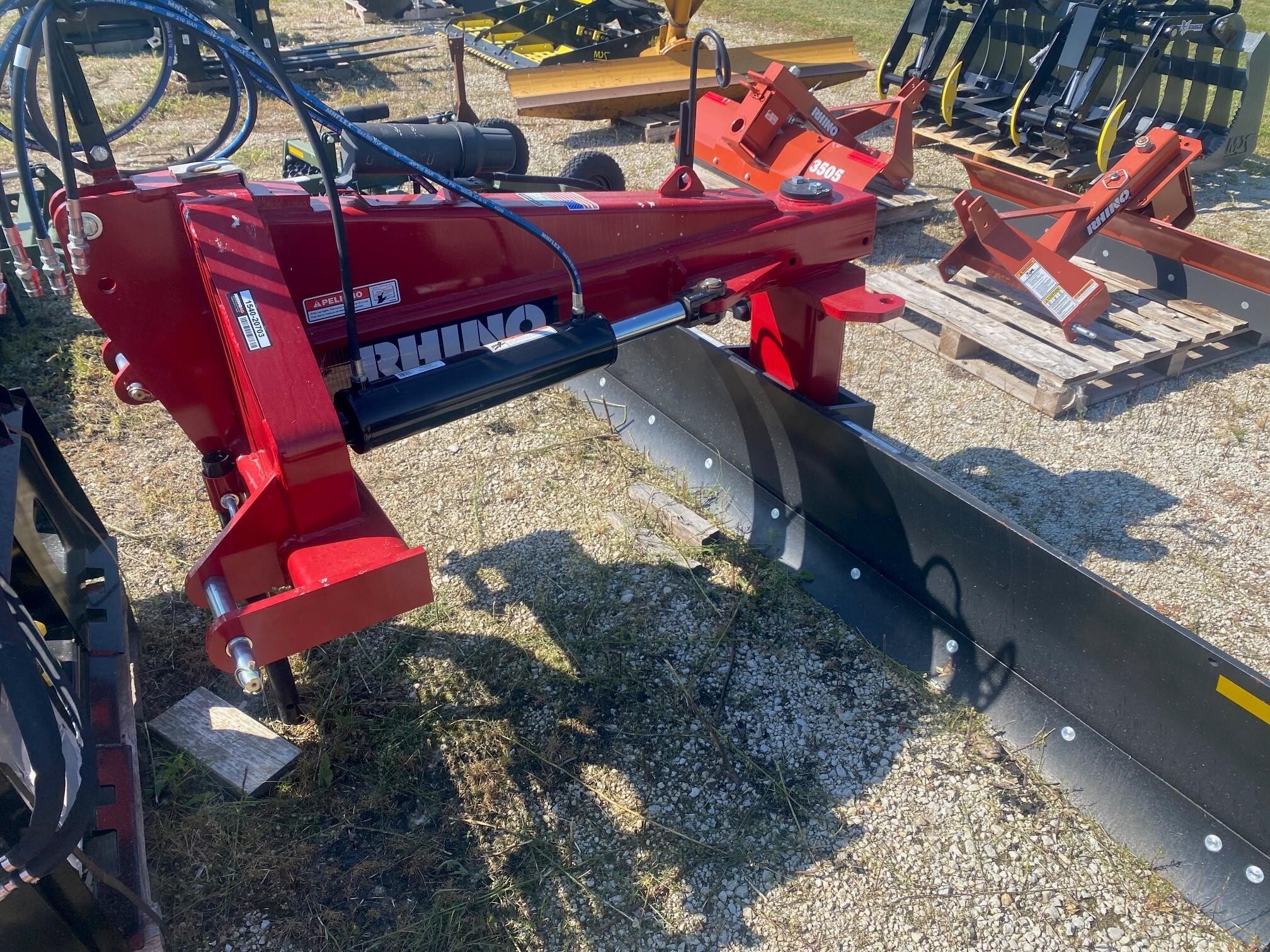  Rhino 1540 Blade