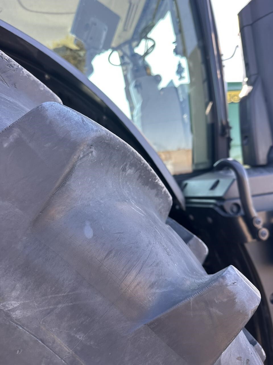 2018 John Deere 8345R Tractor