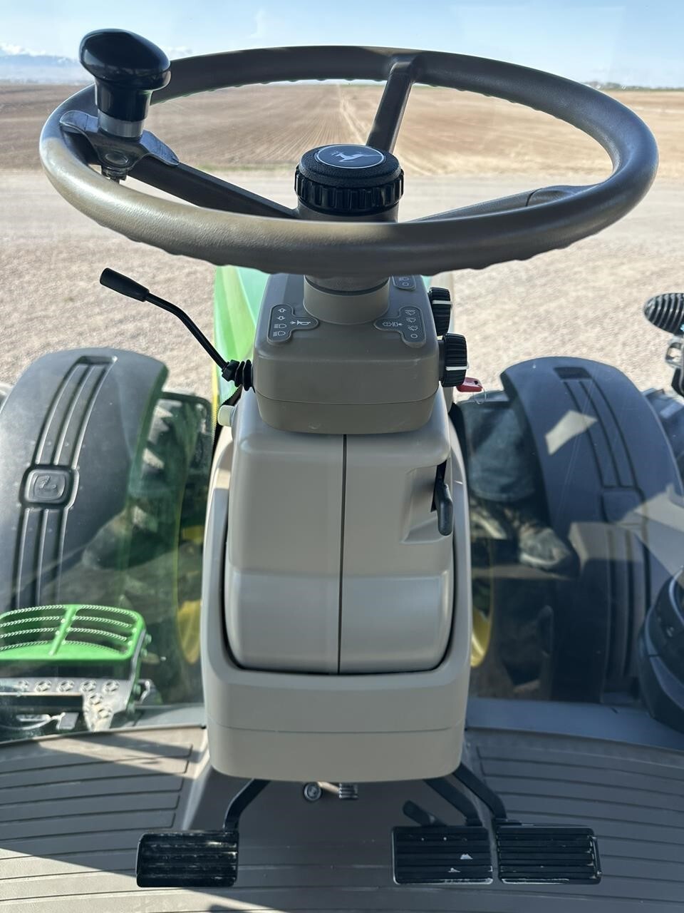 2018 John Deere 8345R Tractor