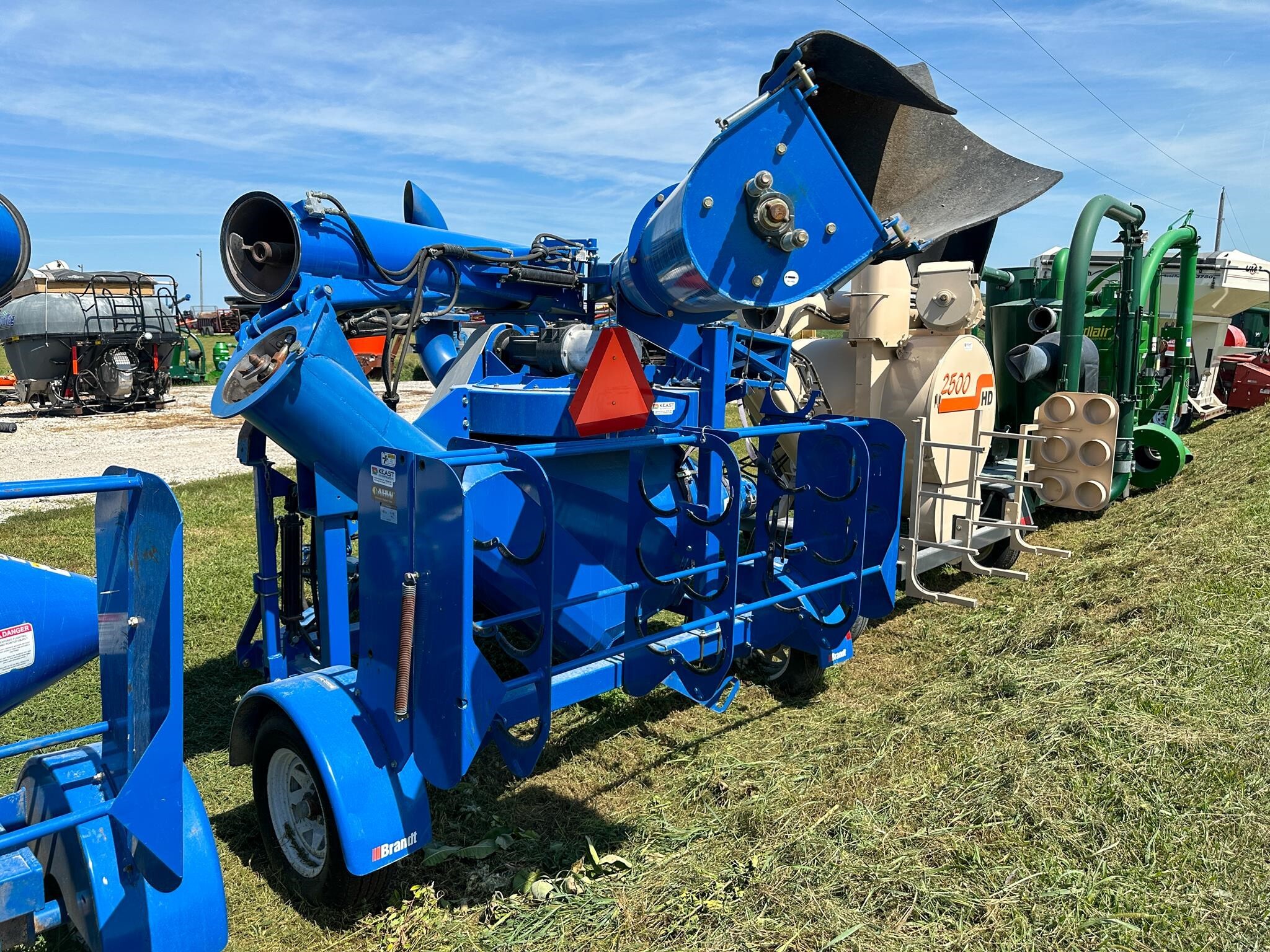2011 Brandt 7500HP Grain Vac
