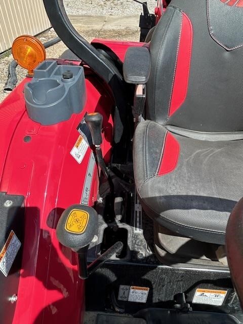 2019 Mahindra 2638 HST Tractor