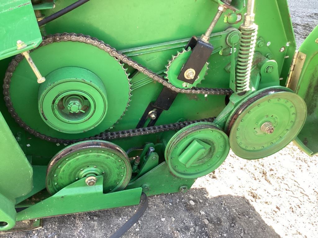 2004 John Deere 625F Platform