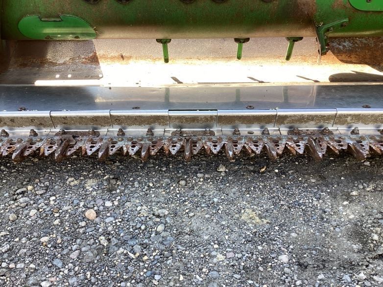 2004 John Deere 625F Platform