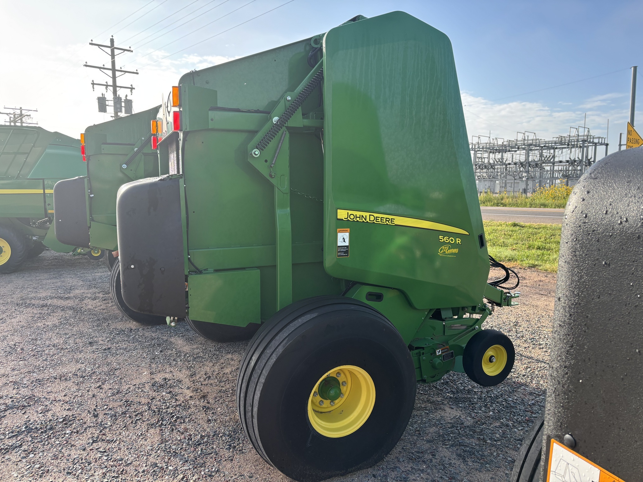 2020 John Deere 560R Round Baler