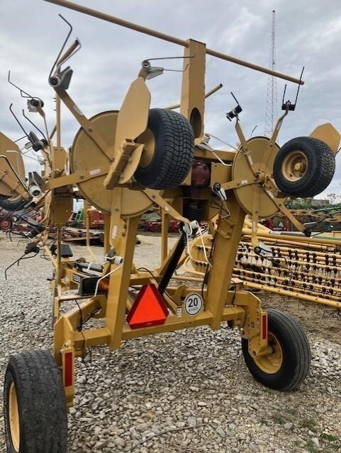 2021 Vermeer TE2510 Rake