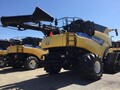 2019 New Holland CR9.90 REVELATION Combine