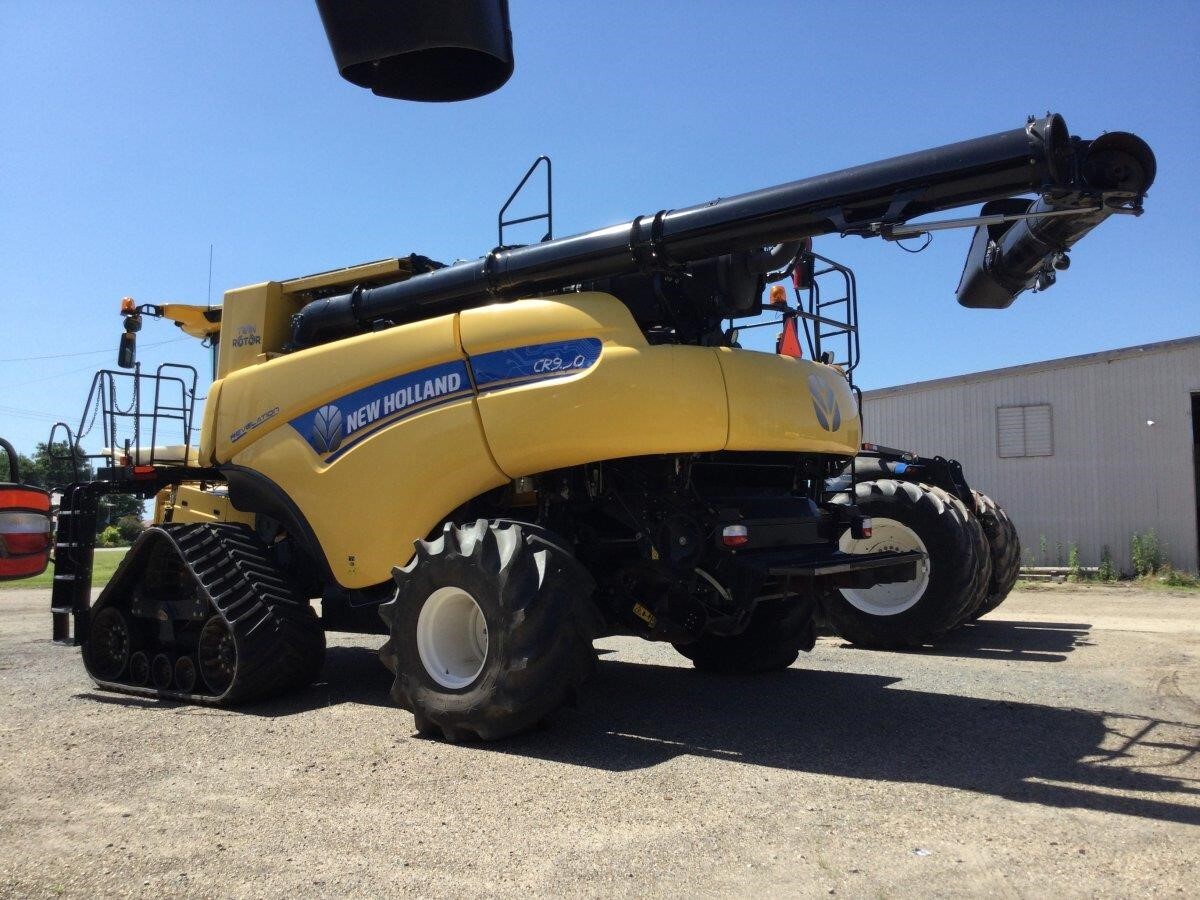 2019 New Holland CR9.90 REVELATION Combine