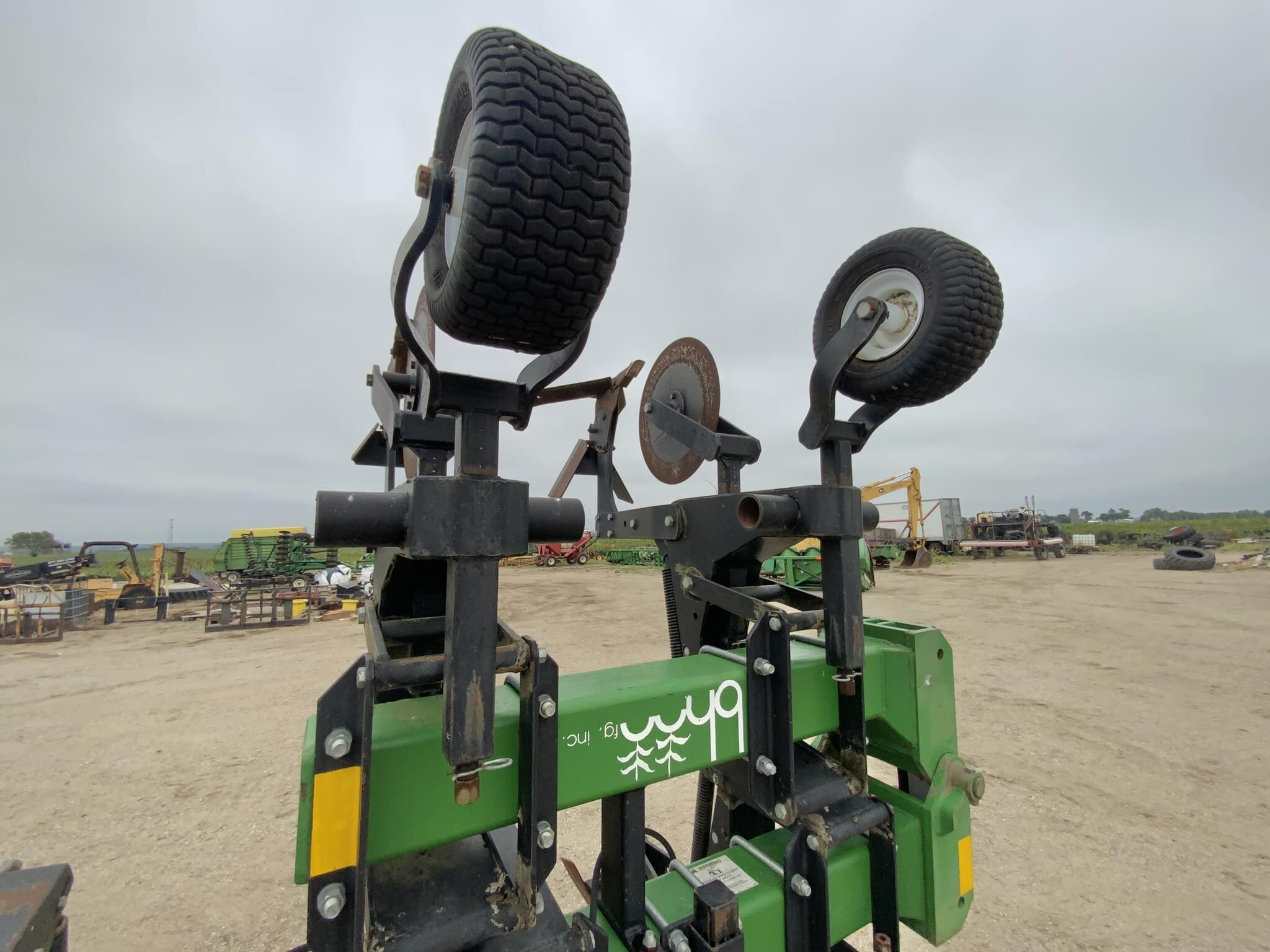  B&H 9100 Cultivator