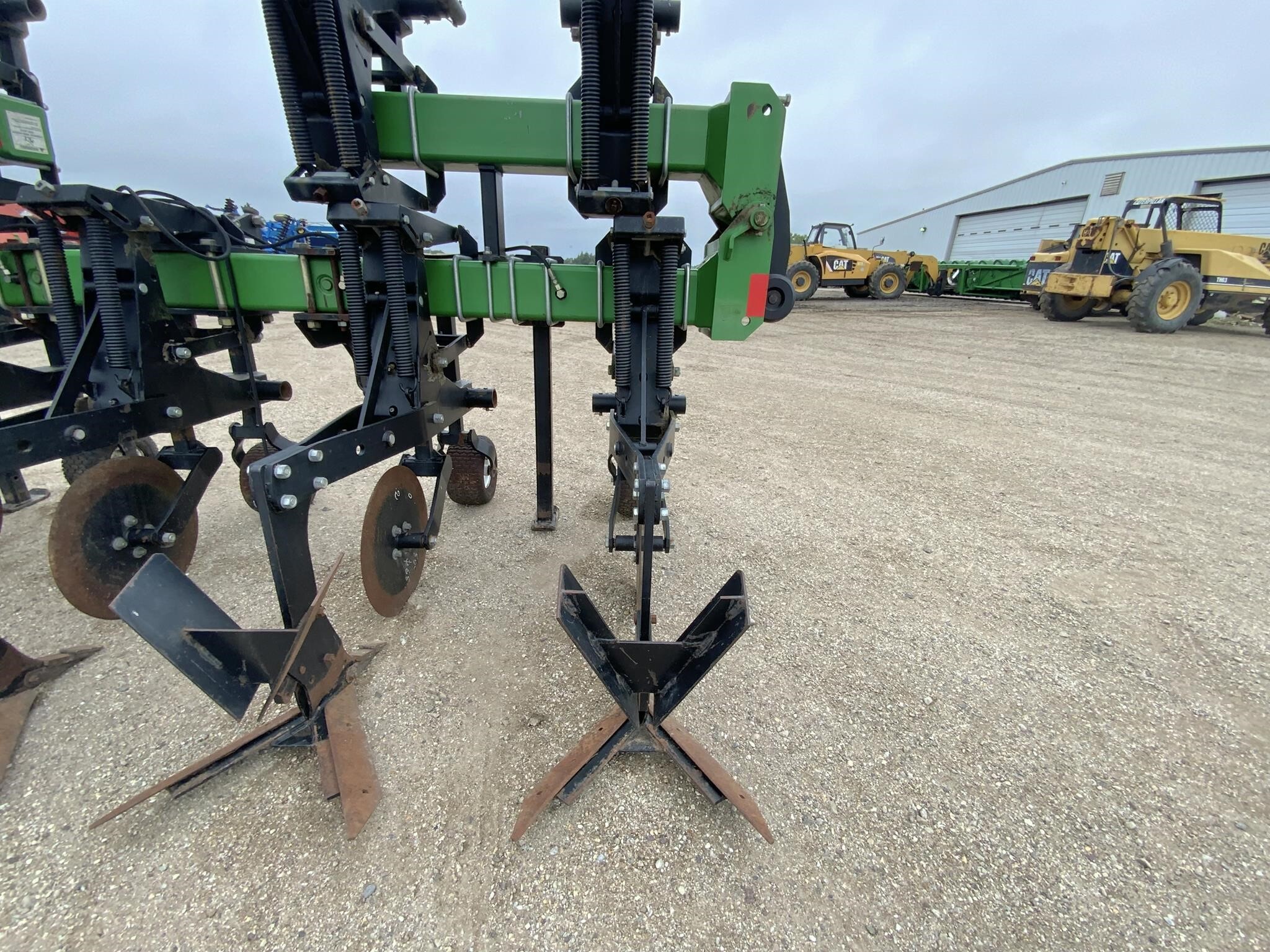  B&H 9100 Cultivator