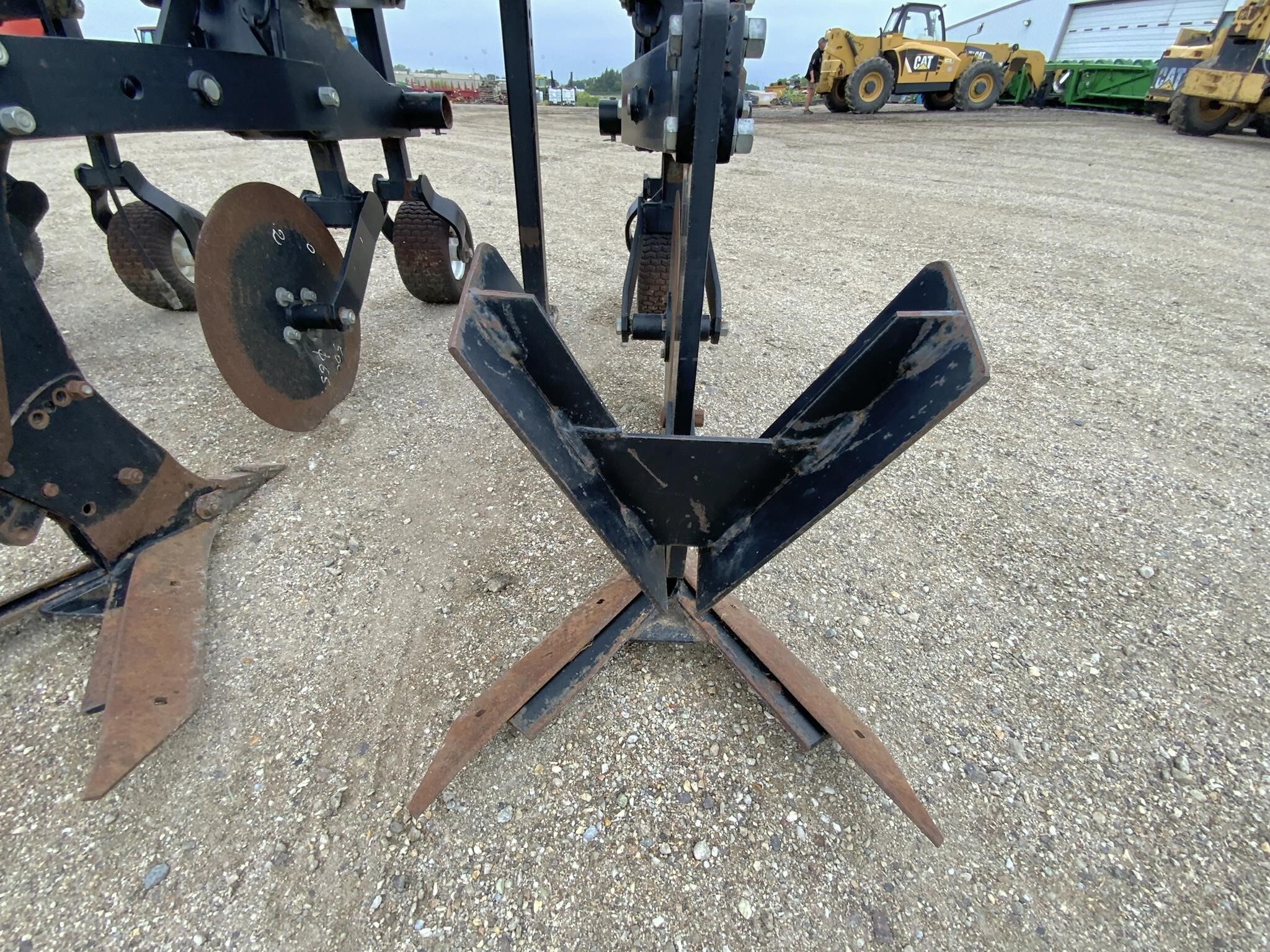  B&H 9100 Cultivator