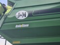 2021 J&M 1326-22D Grain Cart