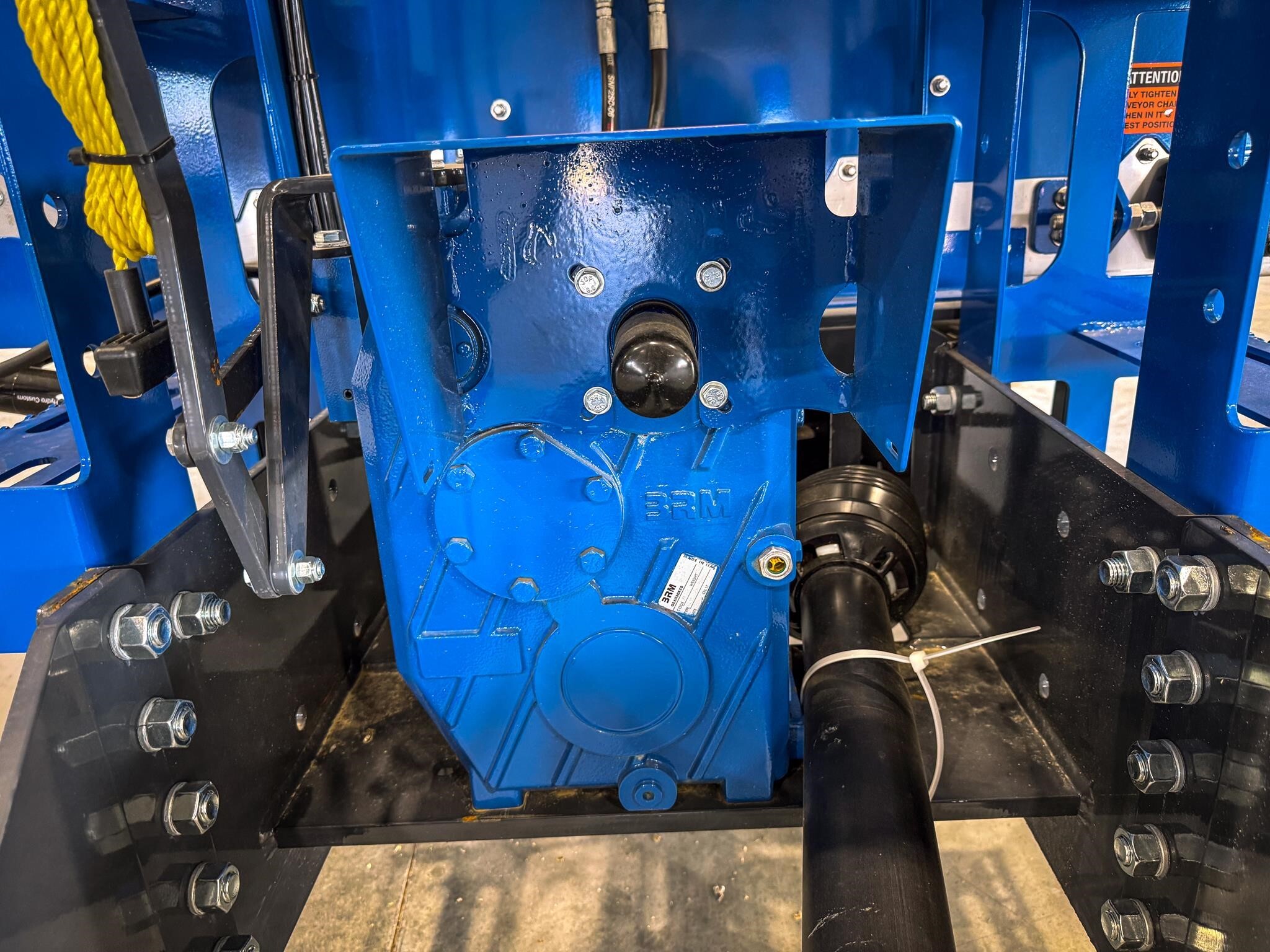 2025 Penta 5240 Feed Wagon