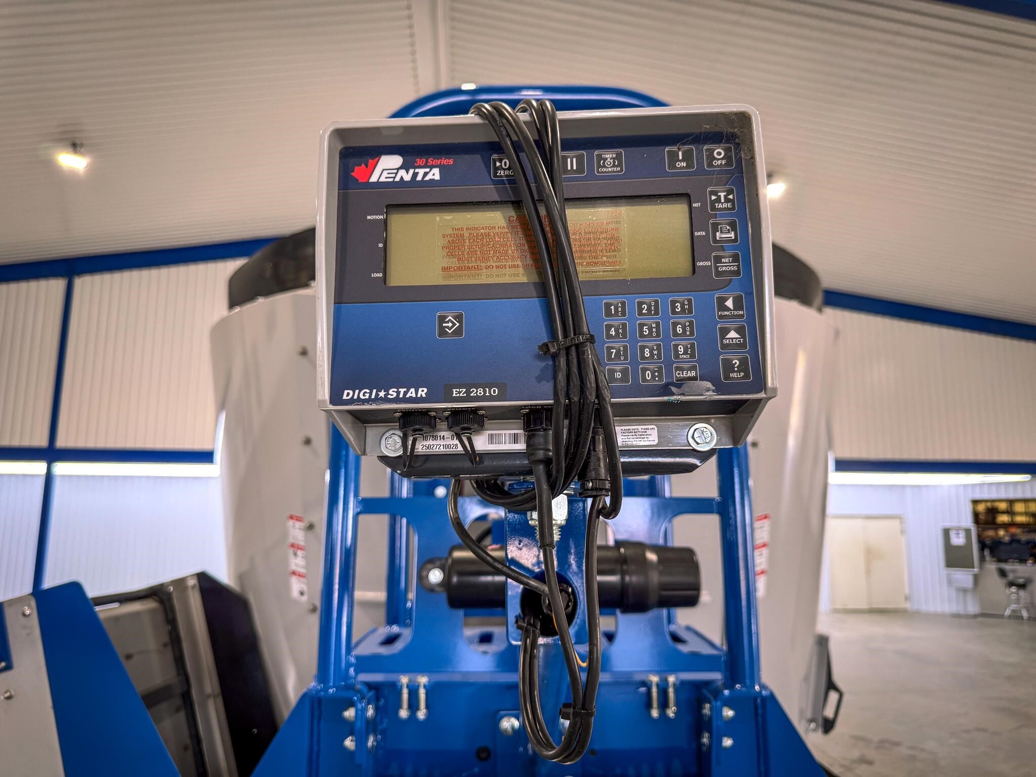 2025 Penta 5240 Feed Wagon