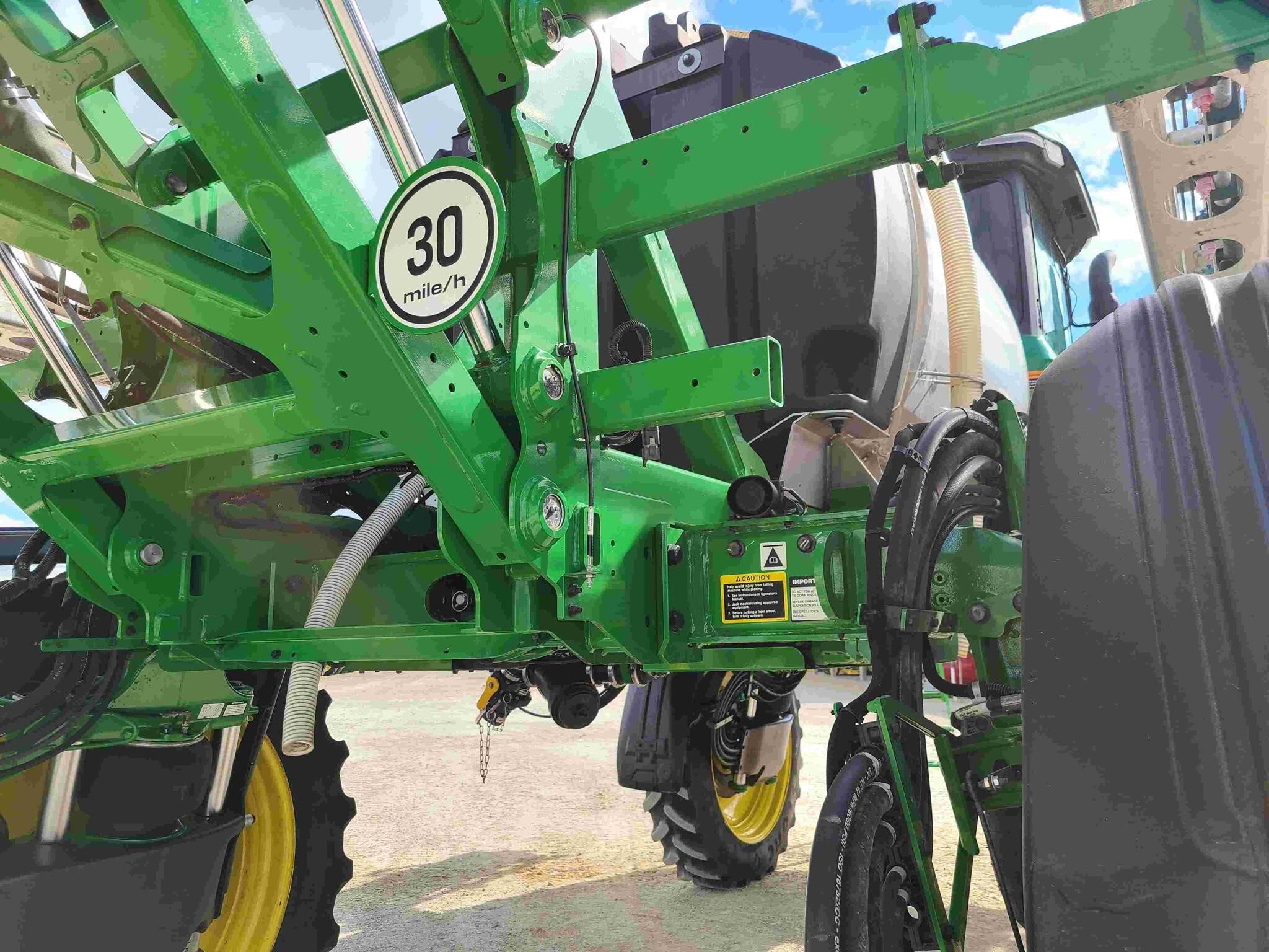 2022 John Deere 408R Self-Propelled Sprayer