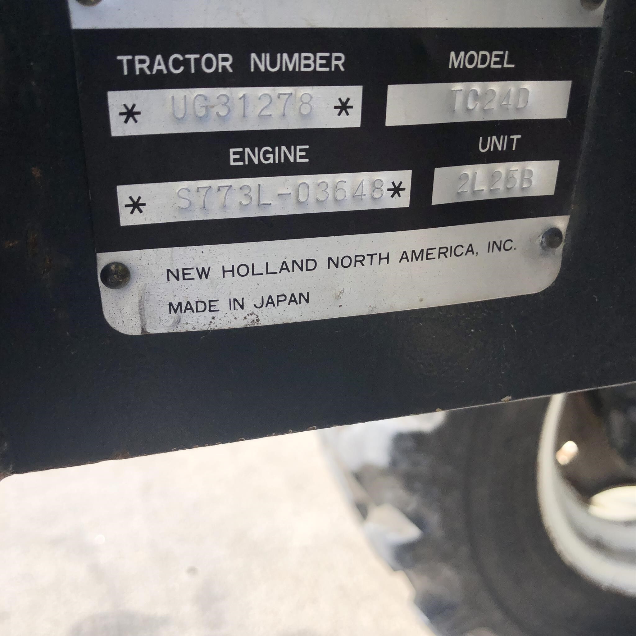 2003 New Holland TC24D Tractor