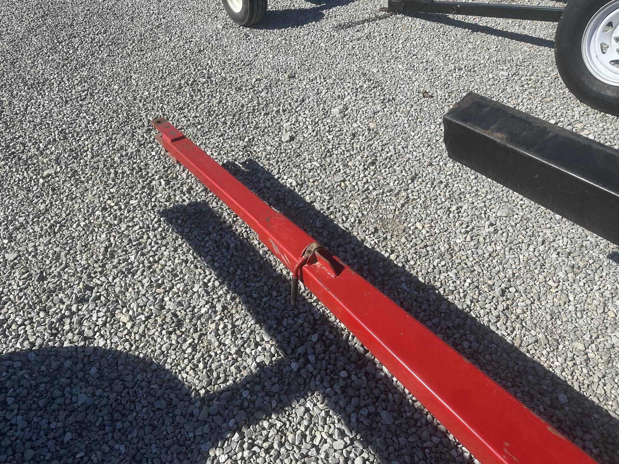  E-Z Trail 680 Header Trailer