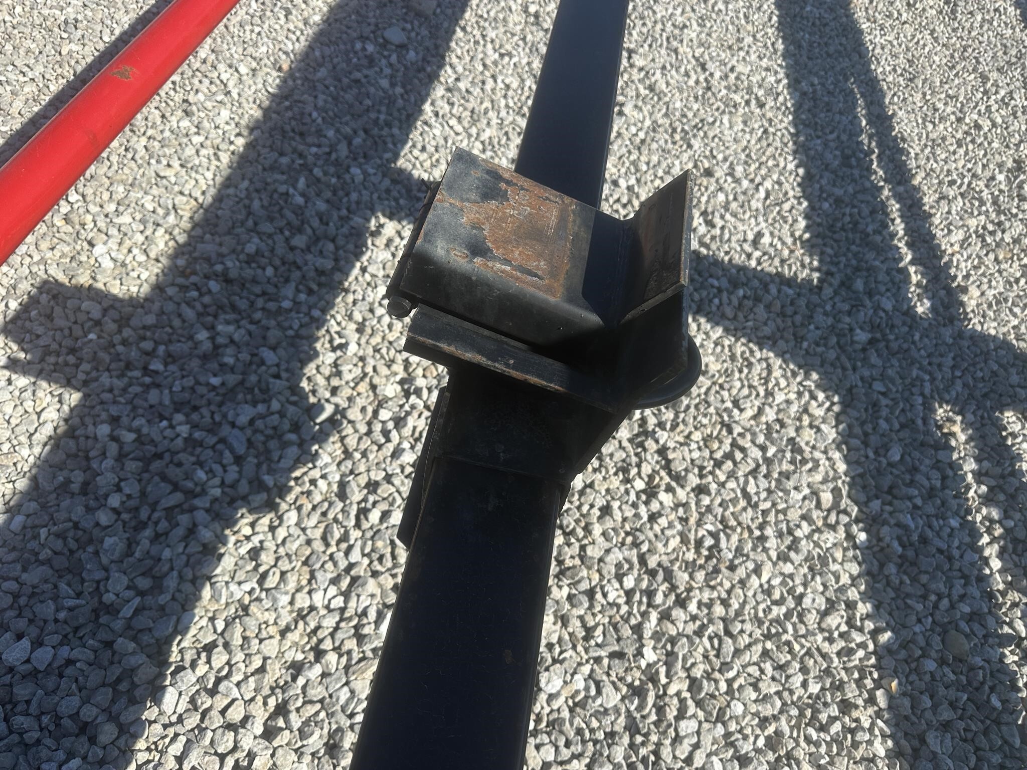  E-Z Trail 680 Header Trailer