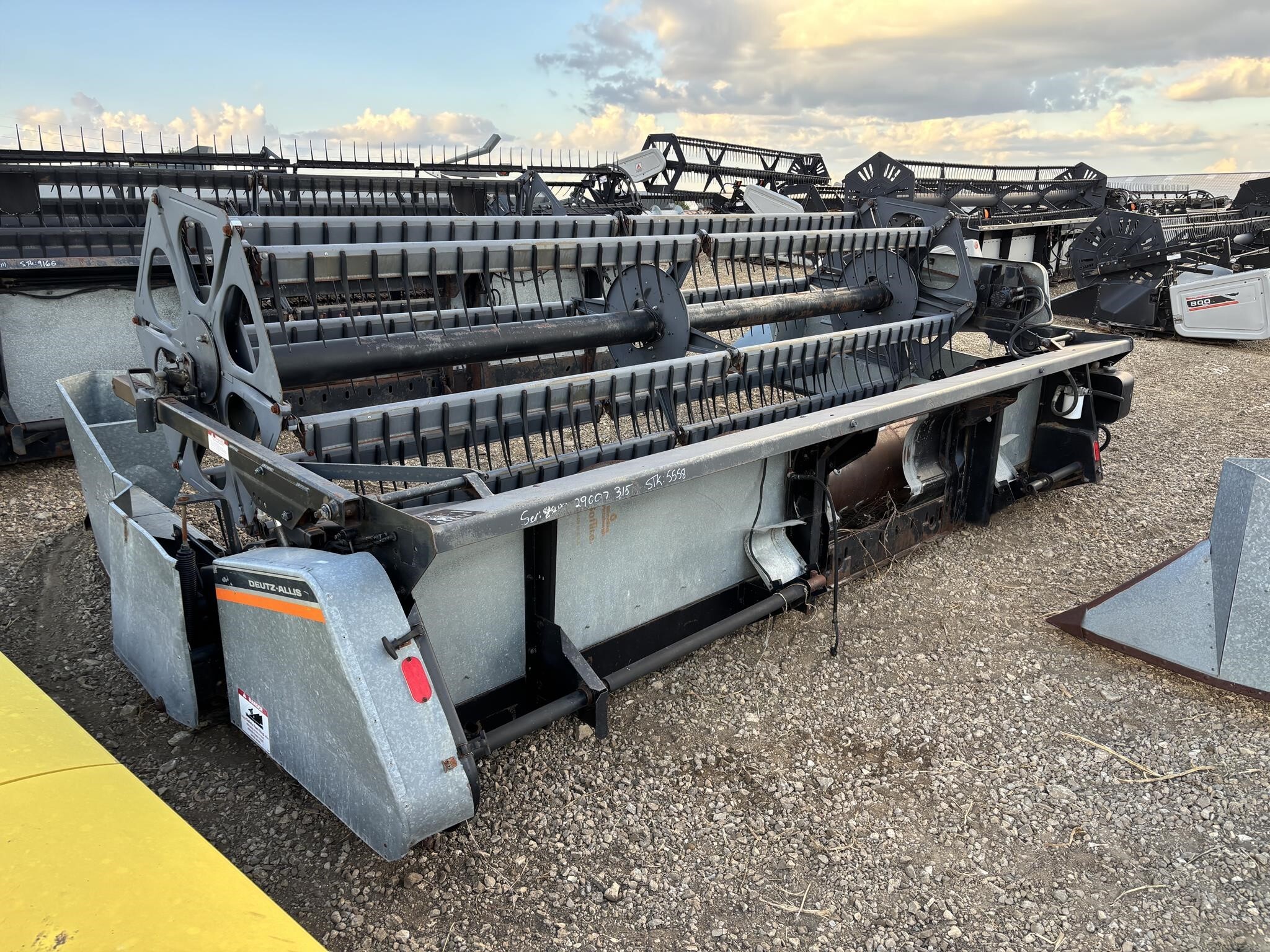 1989 Gleaner R315 Platform