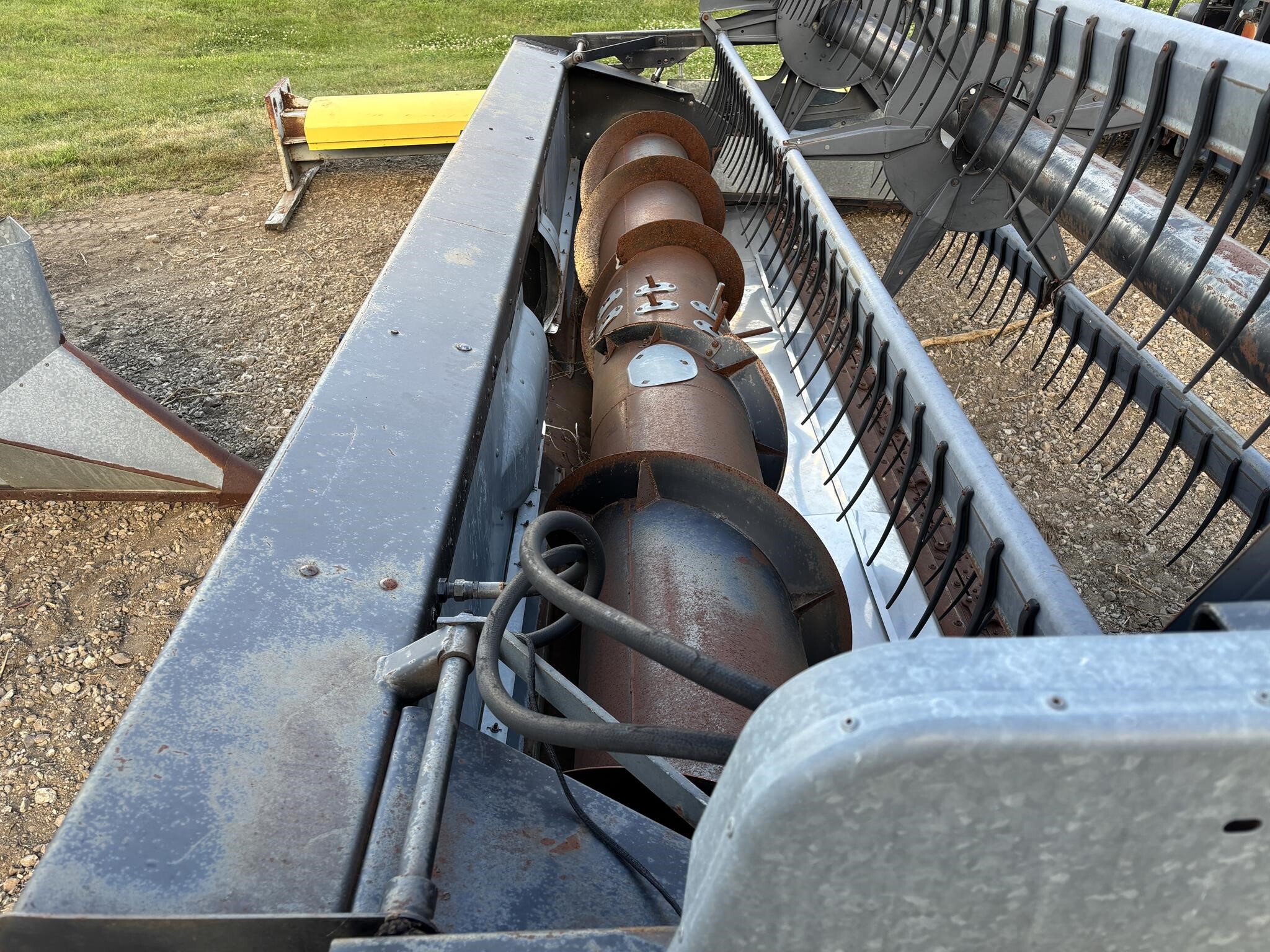 1989 Gleaner R315 Platform