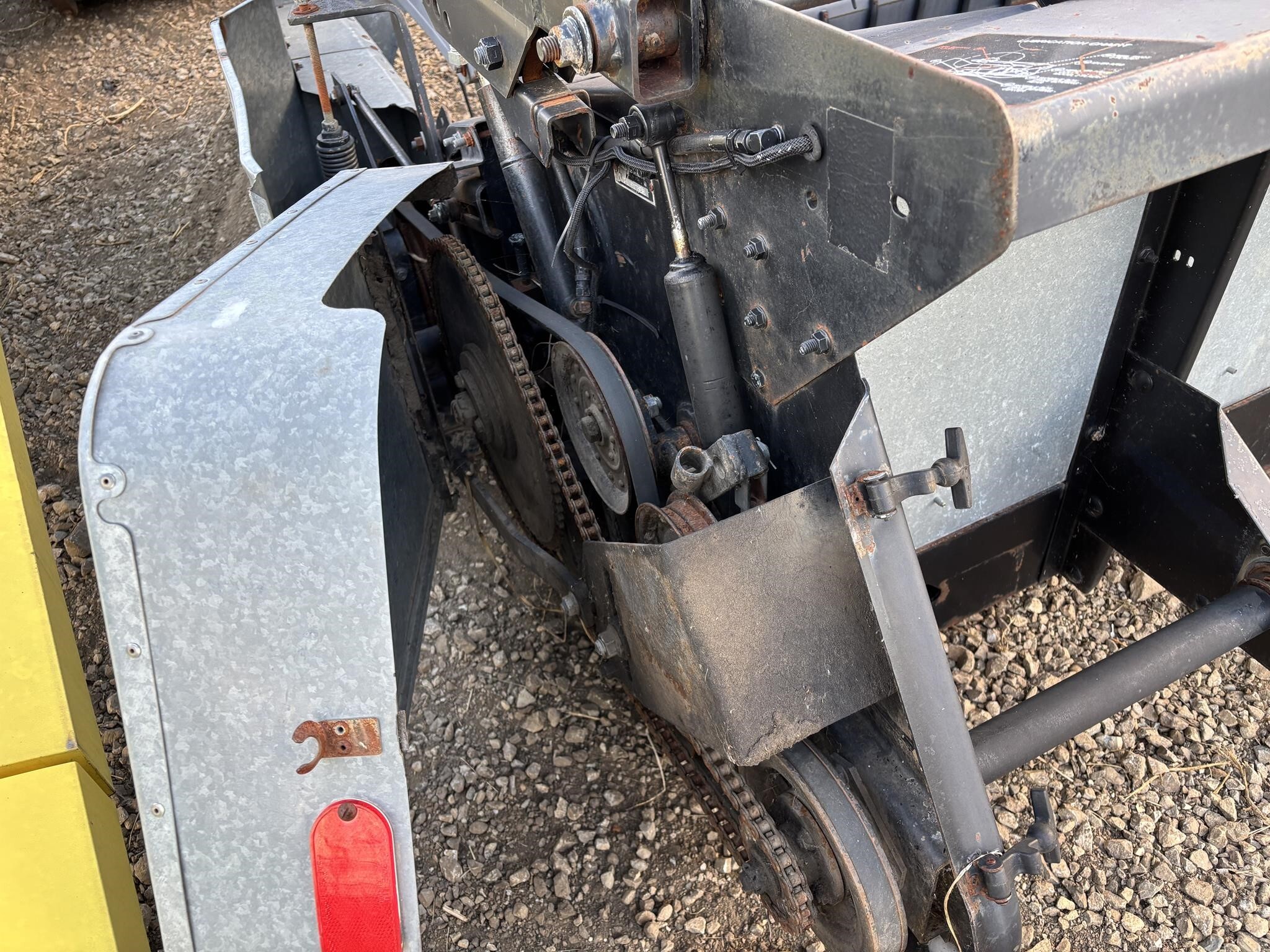 1989 Gleaner R315 Platform