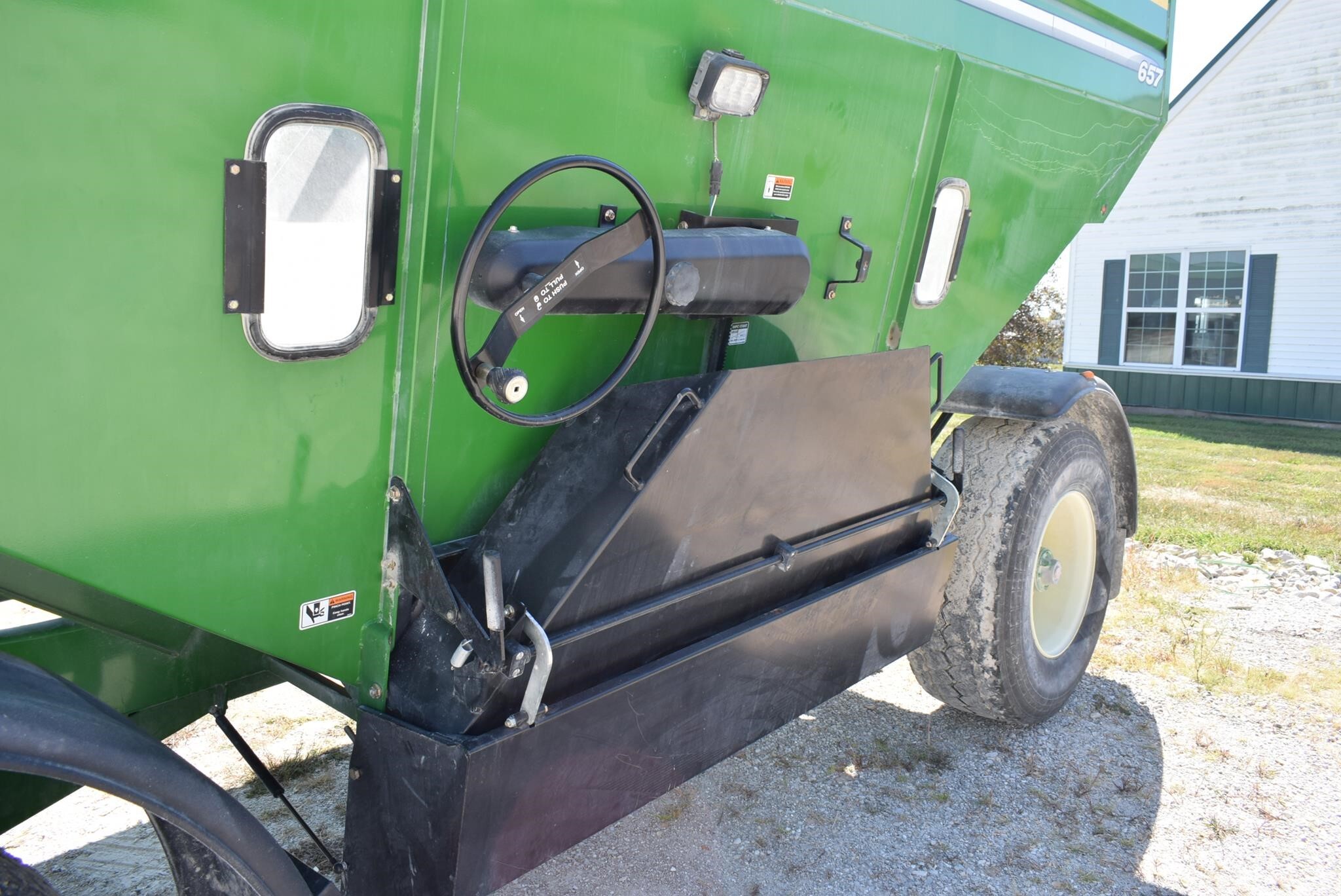  Brent 657 Gravity Wagon