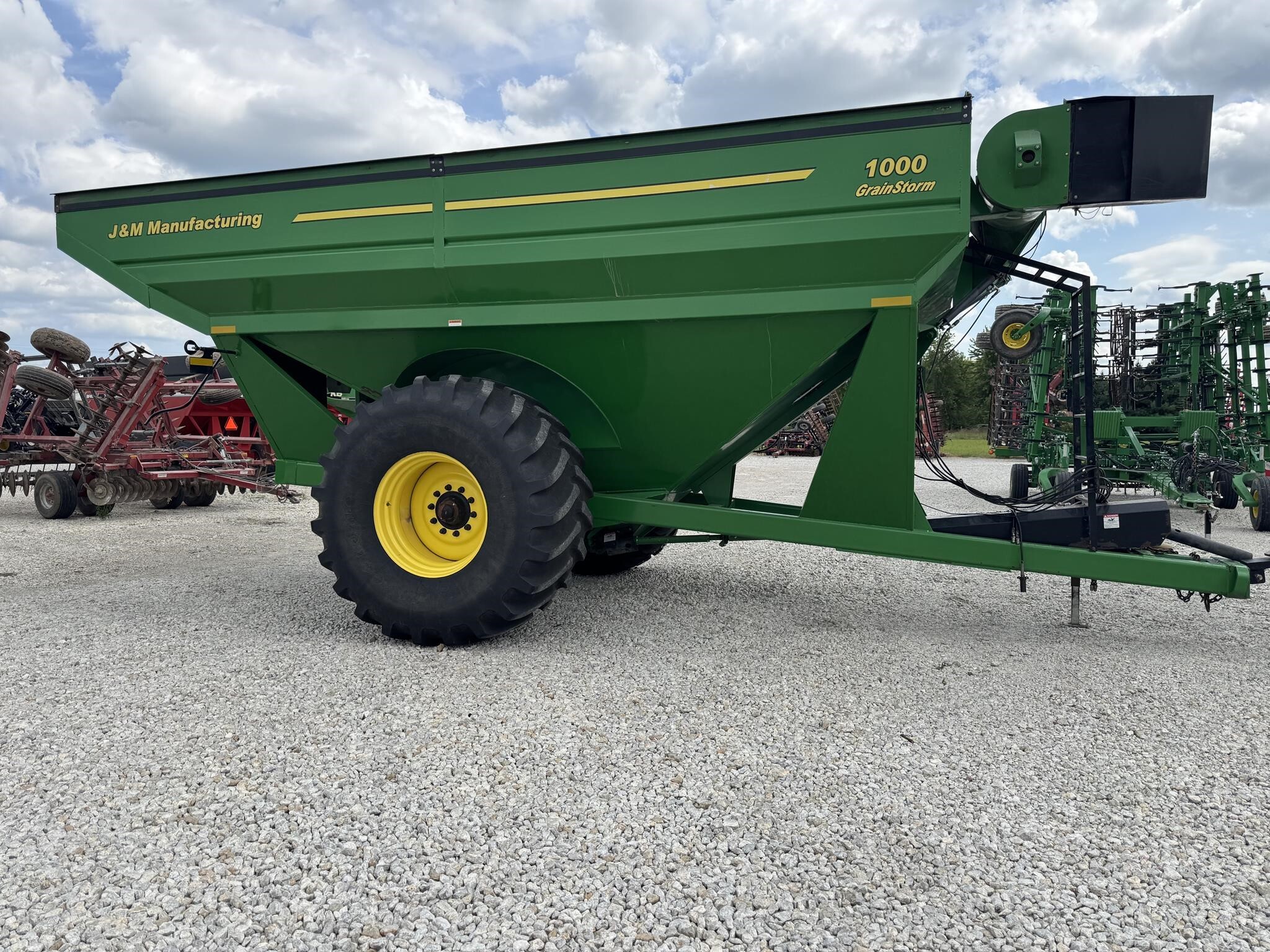  J&M 1000-20 Grain Cart