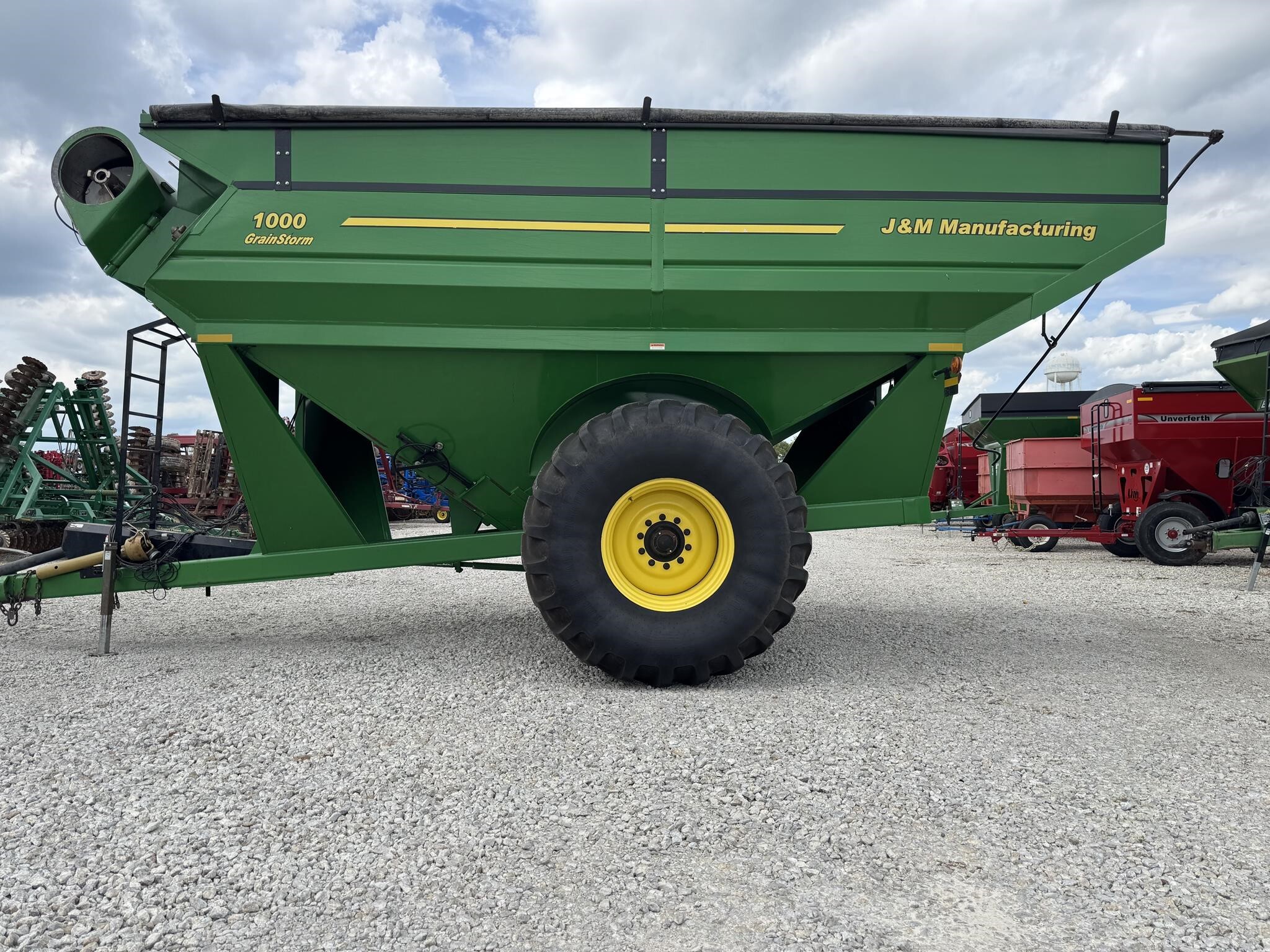  J&M 1000-20 Grain Cart