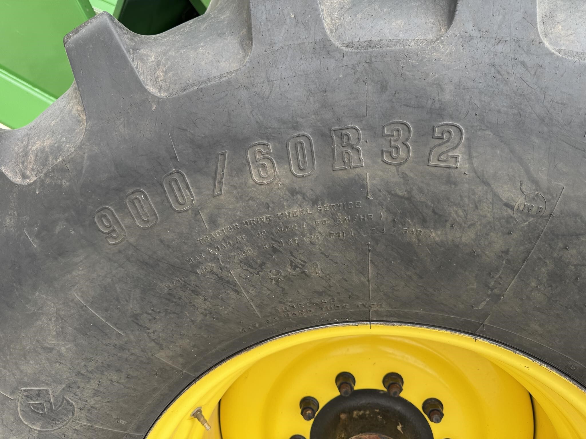  J&M 1000-20 Grain Cart