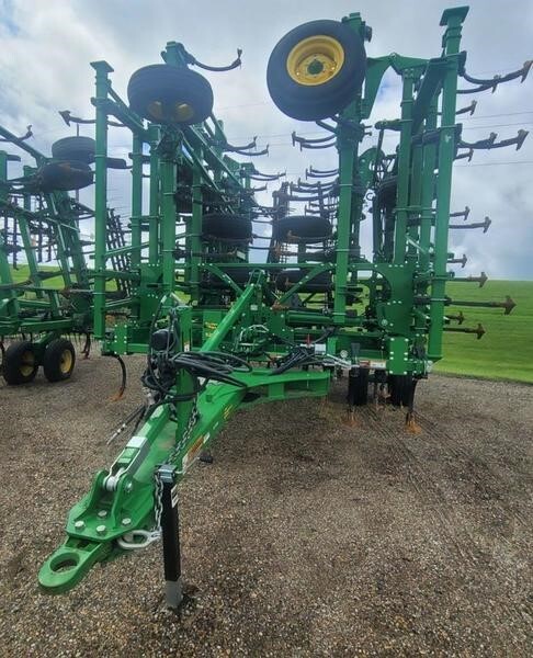 2023 John Deere 2230LL  38'6" Field Cultivator