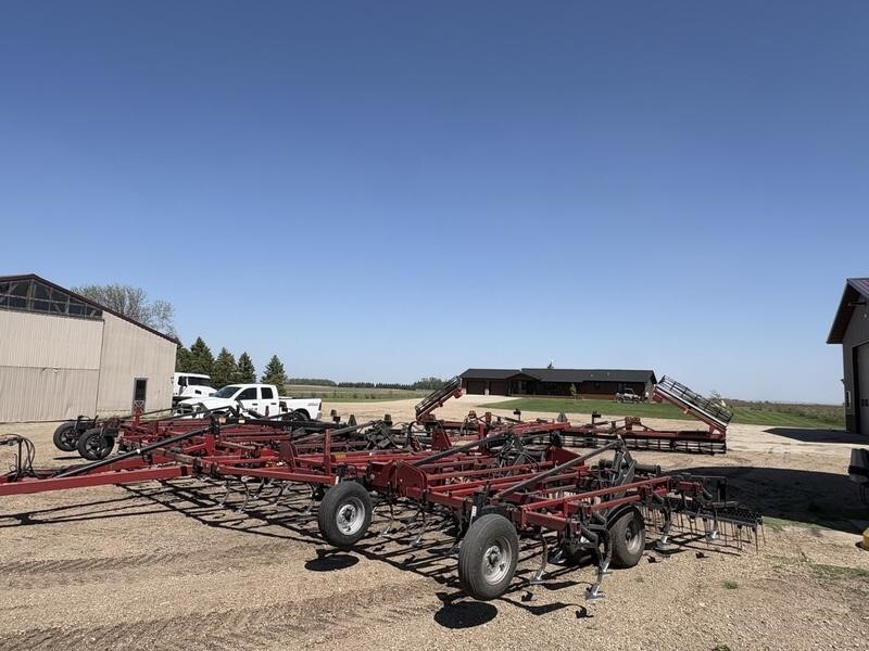 2006 Case IH Tigermate 200 Field Cultivator