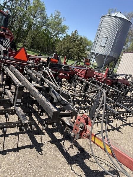 2006 Case IH Tigermate 200 Field Cultivator